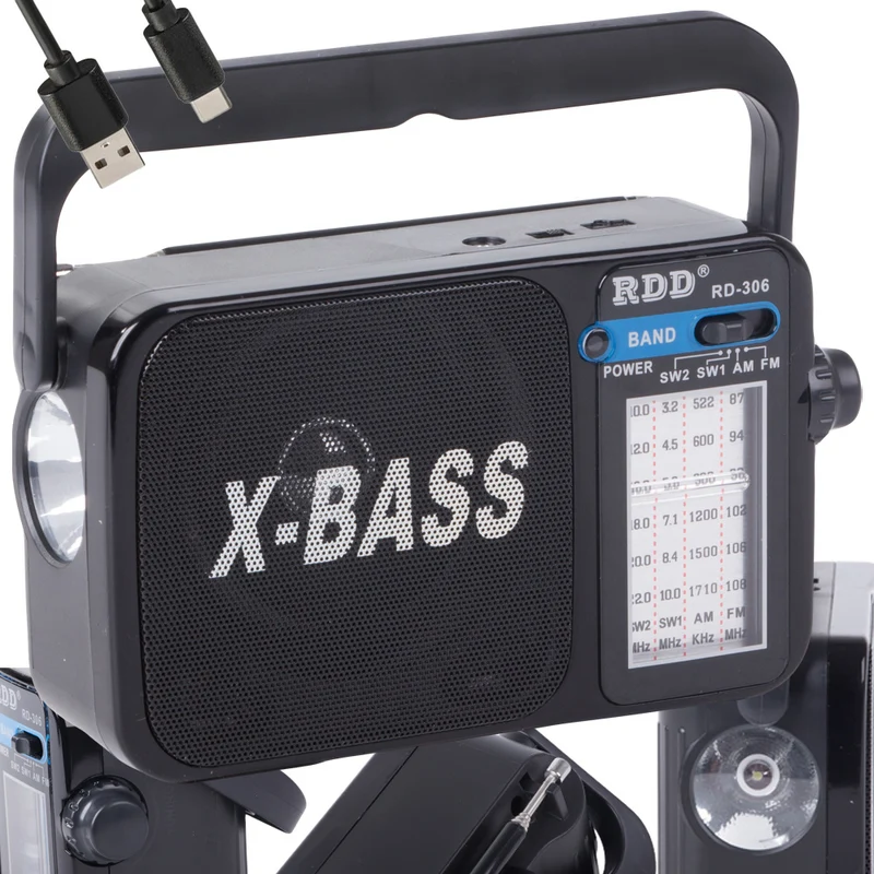 Radio, bärbar, – FM/AM/SW, uppladdningsbar med X-BASS & ficklampa