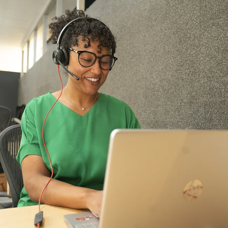 Poly Micro-casque Blackwire 8225 stéréo USB-C certifié Microsoft Teams + adaptateur USB-C/A